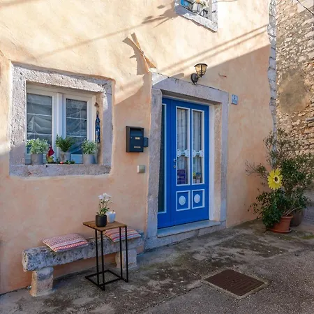 Casa In Centro Brtonigla