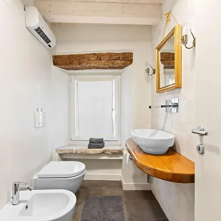 Casa In Centro Tatil Evi *